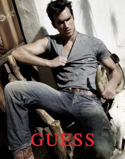Jeans forever - Page 3 Guess-jeans-ss-2010-bruno-santos-by-yu-tsai